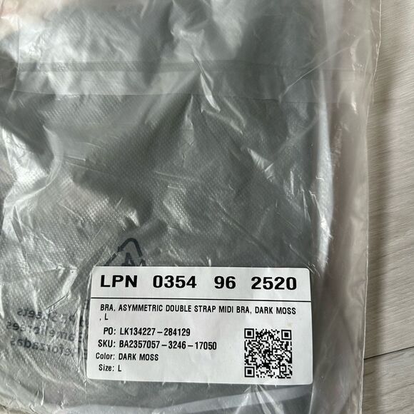 Fabletics Asymmetrical Double Strap Midi‎ Bra Size L Dark Moss NWT in packaging - Picture 5 of 5